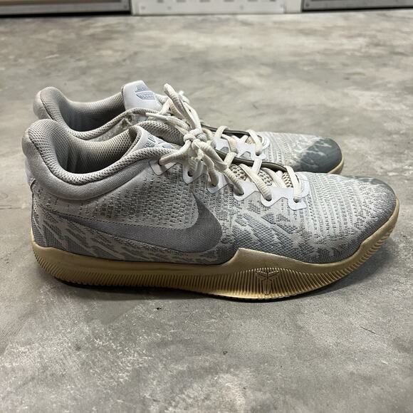 Nike Mamba Rage Pure Platinum Size 9 Gray White Kobe Basketball - Picture 2 of 8